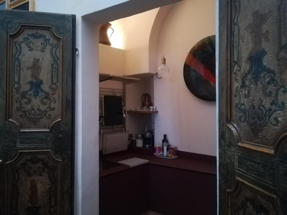 Boutique Apartment Urbino Ngoại thất bức ảnh